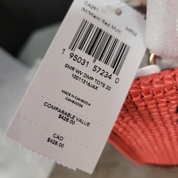 NWT Coach Dempsey Straw Leather Tote 22 with Coach Patch Miami Red CA291 - Picture 10 of 10